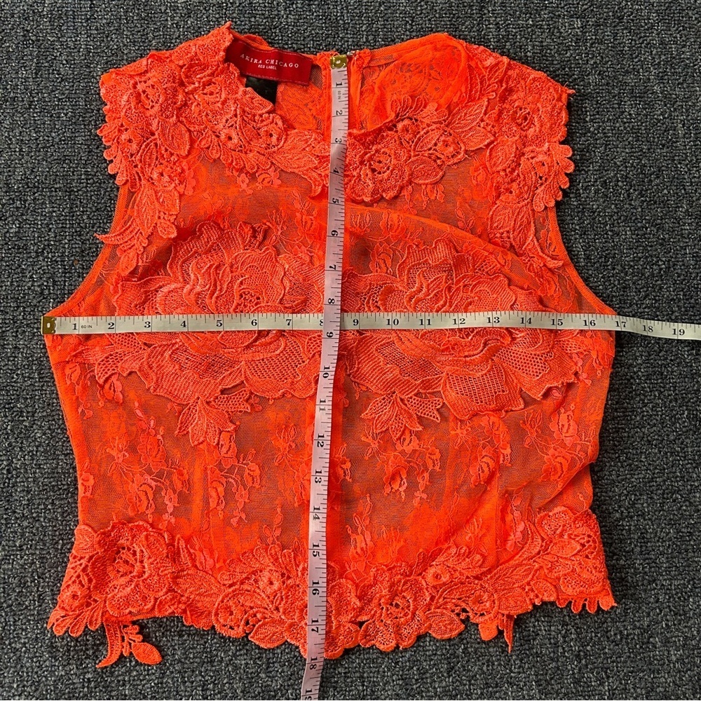 AKIRA Orange Red Label Back Zip Up Floral Lace Blouse Size Small - Picture 5 of 5